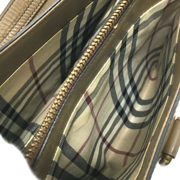 Authentic BURBERRY Inside Checkered Shoulder Bag L